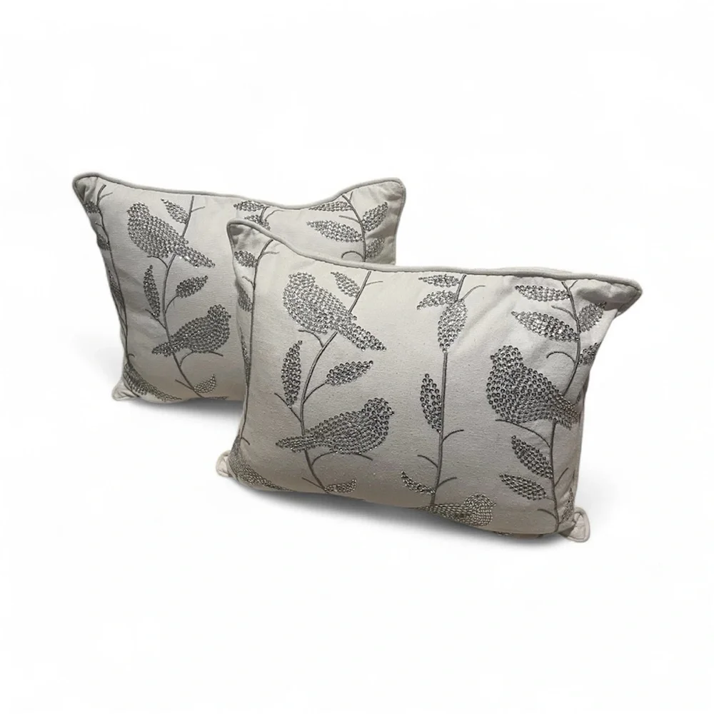 N/A elegant throw